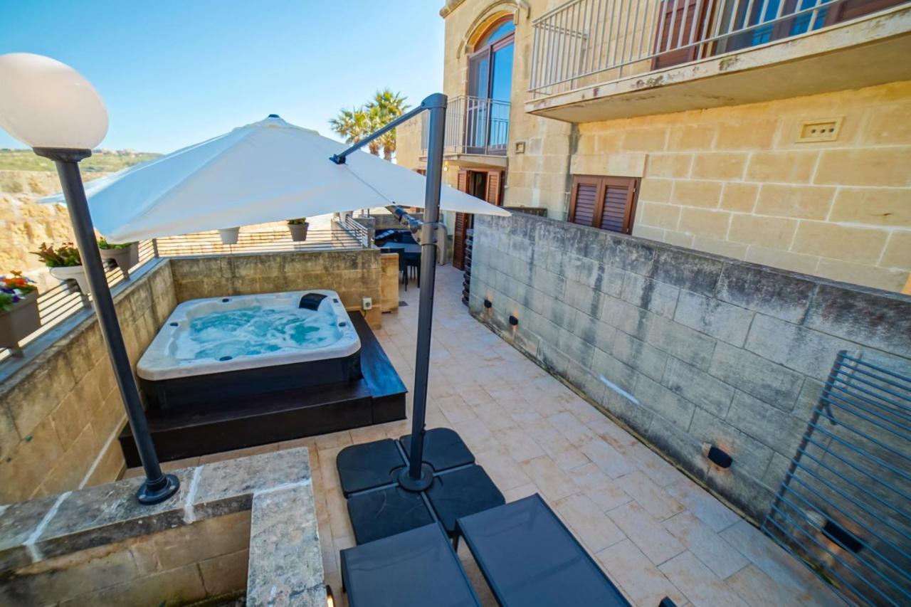 Harbour Views Duplex Maisonette With Jacuzzi Hot Tub Mgarr Exterior foto